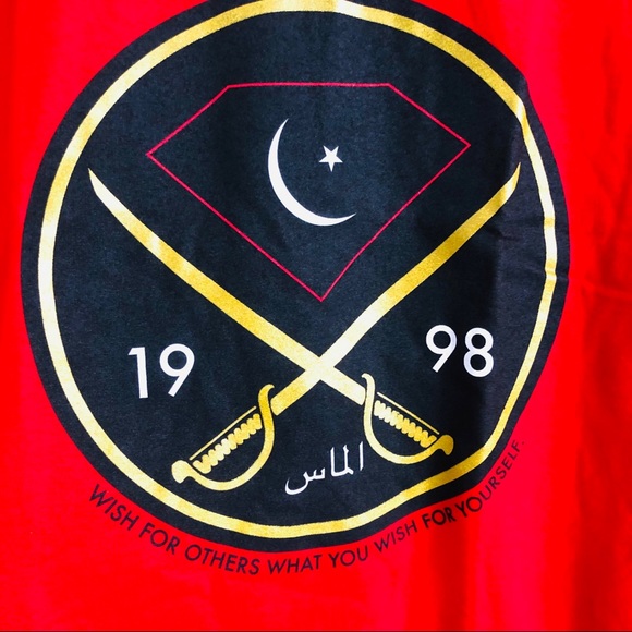 Diamond Supply Co. T-shirt - Picture 2 of 4